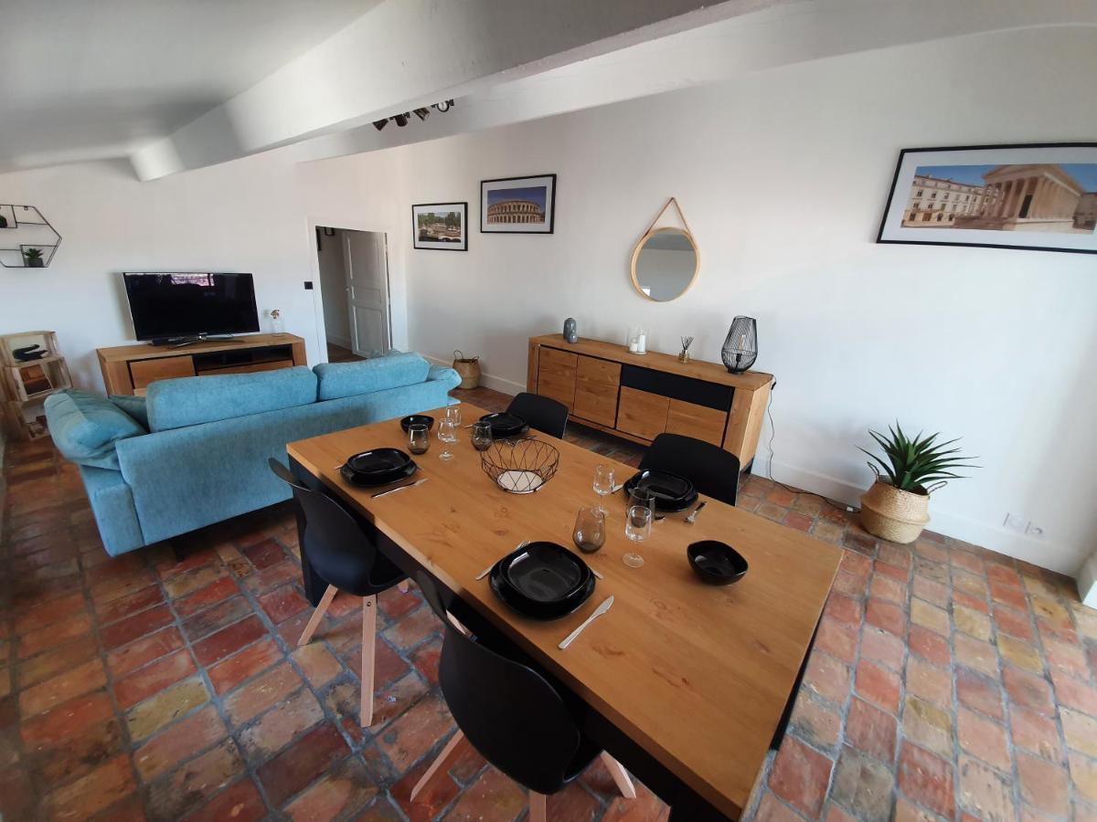 Au Coeur Du Centre Historique - Immeuble Classe - Terrasse - Climatise Nimes Luaran gambar
