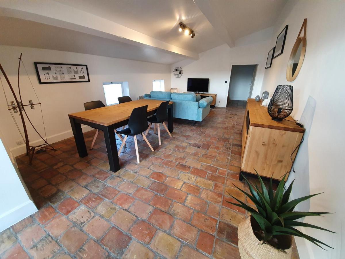 Au Coeur Du Centre Historique - Immeuble Classe - Terrasse - Climatise Nimes Luaran gambar