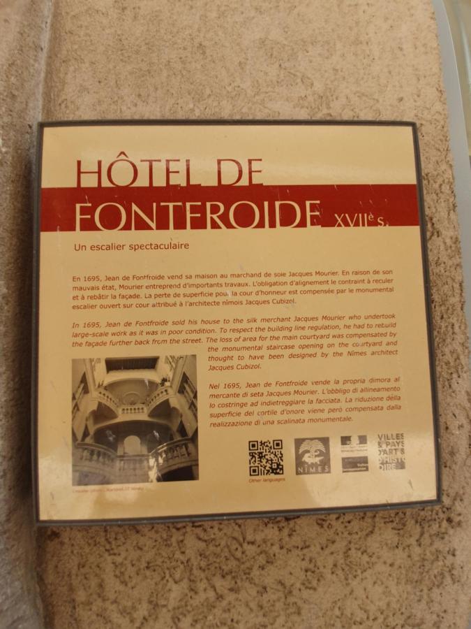 Au Coeur Du Centre Historique - Immeuble Classe - Terrasse - Climatise Nimes Luaran gambar